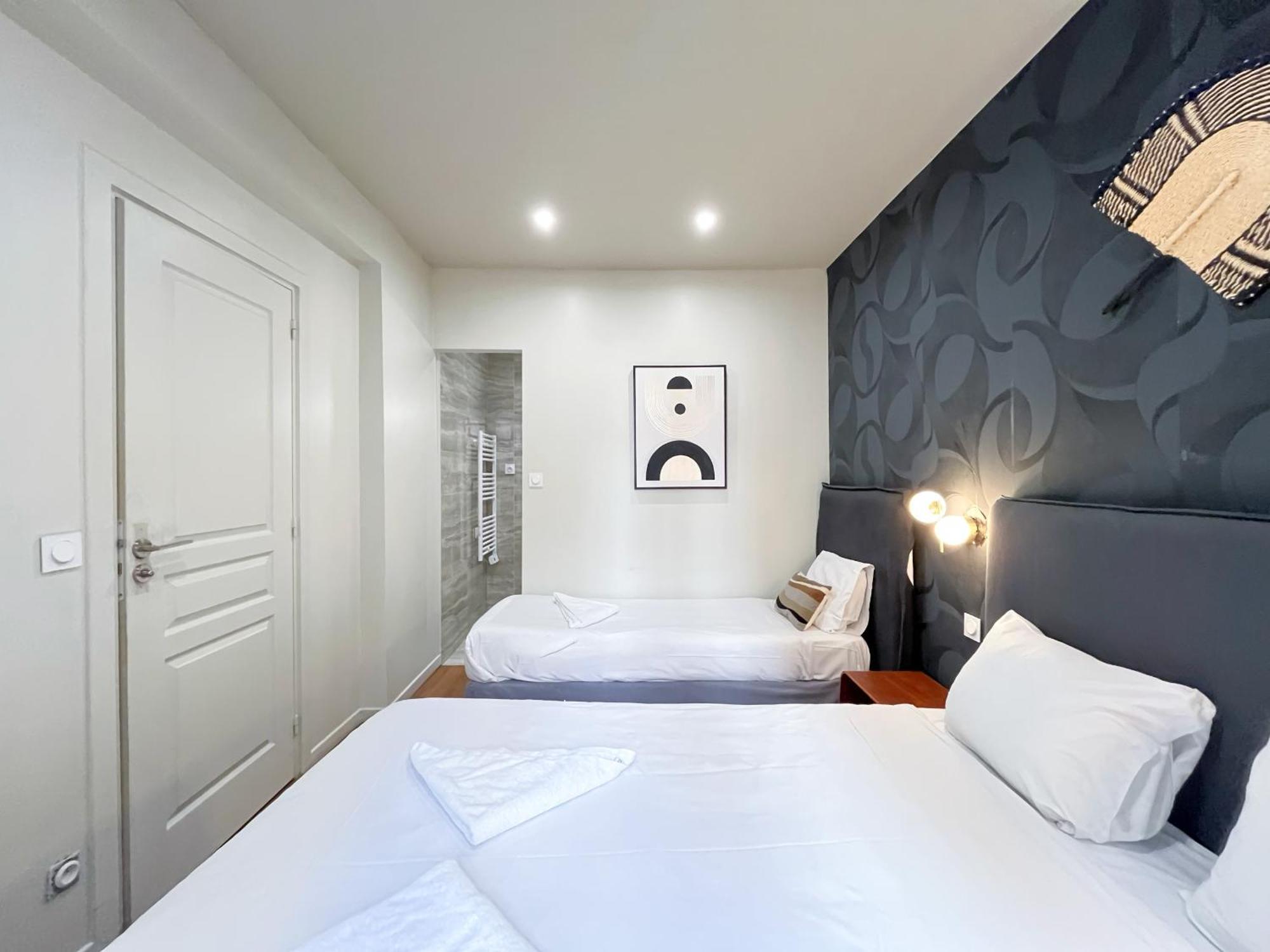 Urban Flat 02 - 4 Bedrooms Flat In Center Of Appartamento *