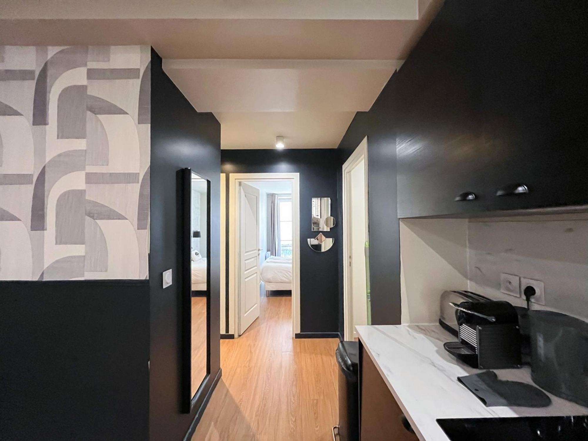 Urban Flat 02 - 4 Bedrooms Flat In Center Of Parigi